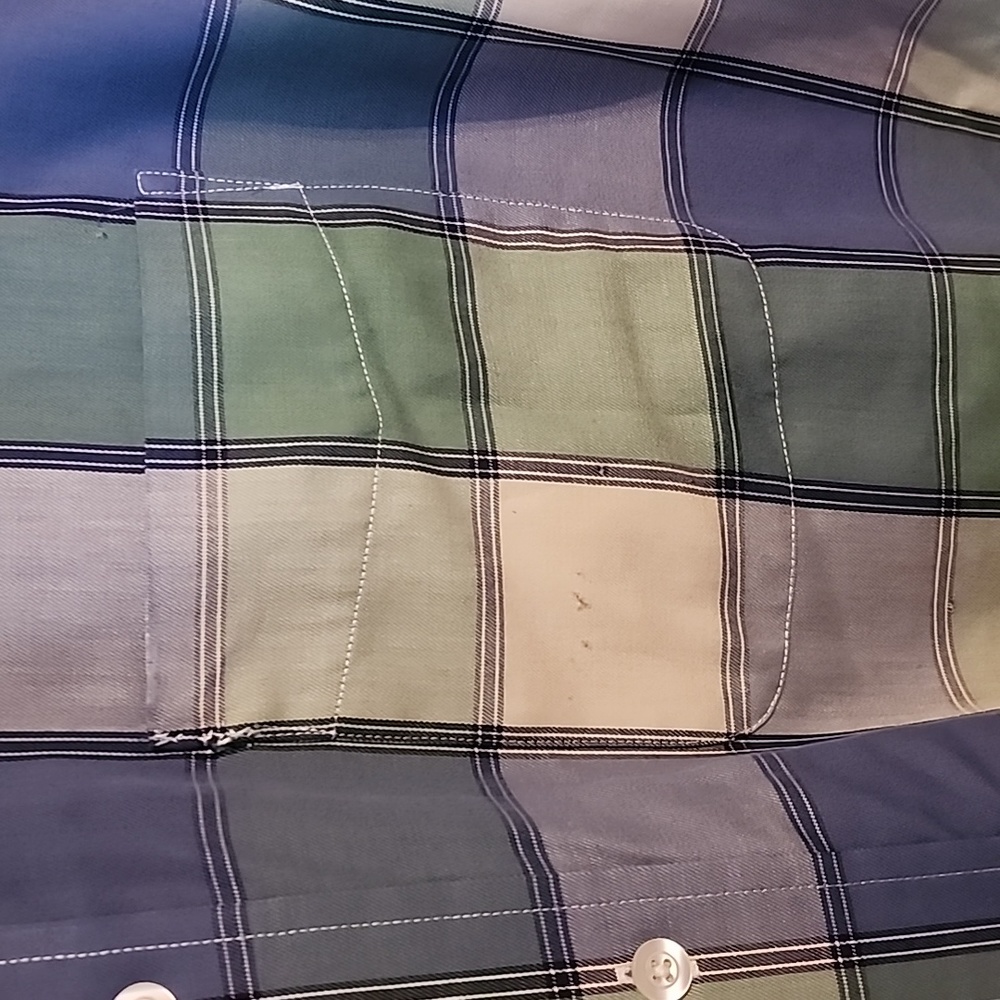 ✨️3/$20 ✨️Roundtree & Yorke shirt - Picture 2 of 5